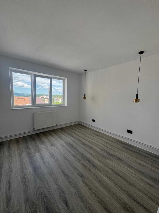 Apartament 2 camere Onesti, zona de sus