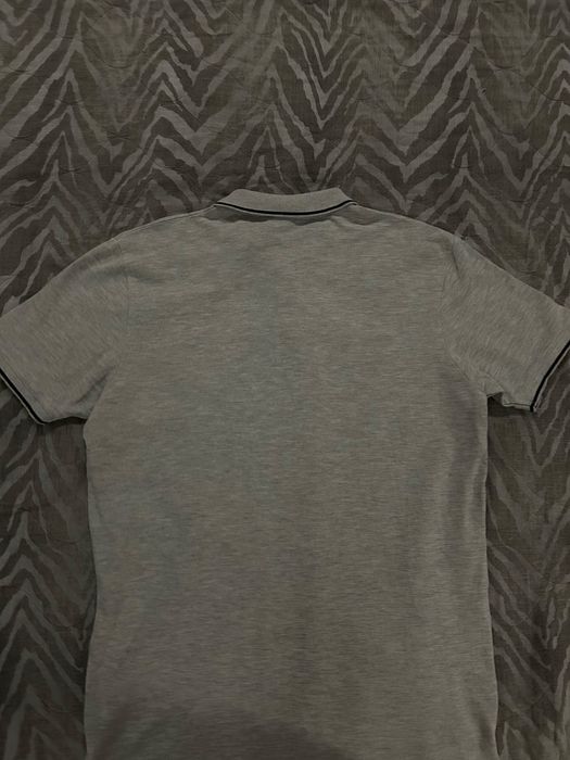 Поло серого цвета