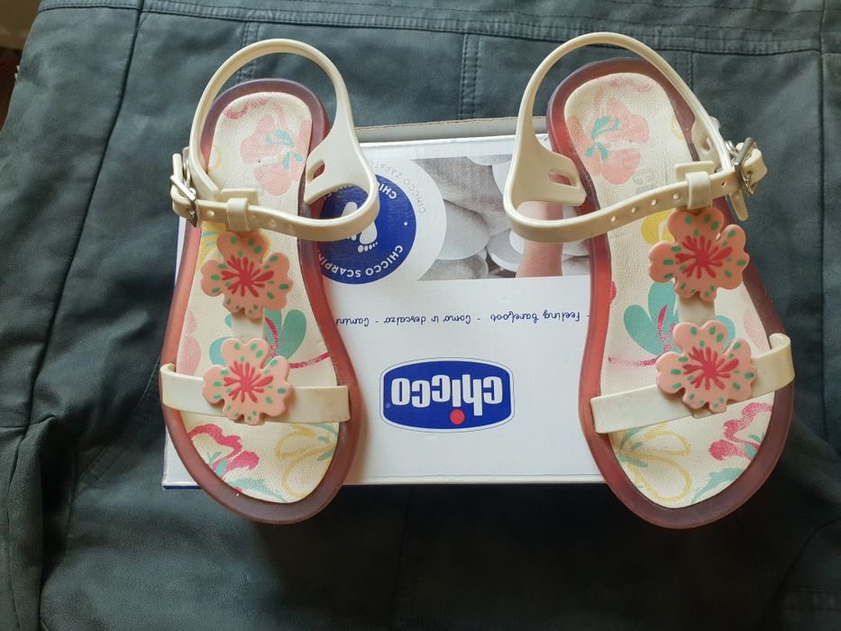 Sandale Chicco nr 24