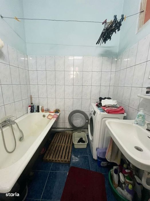 Apartament 3 camere, curte, zona Centrala-Ultracentrala