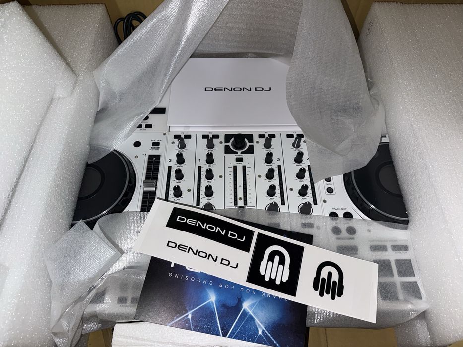 Denon prime 4 plus white