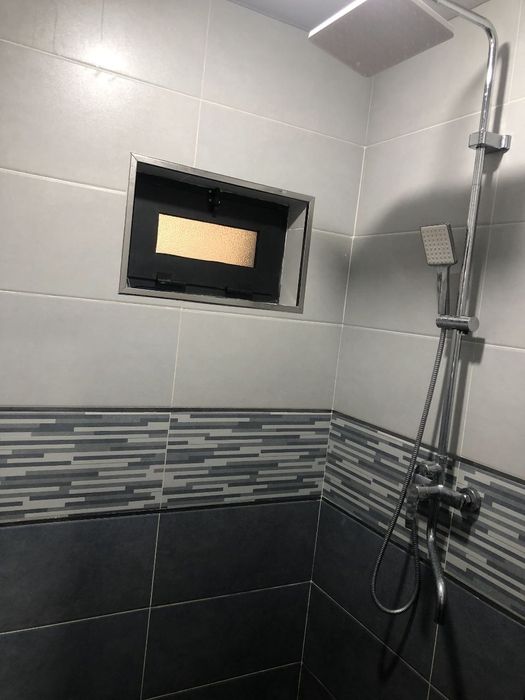 Таййор хамма шароитлари бор (8 сотих) Ховли сотилади.