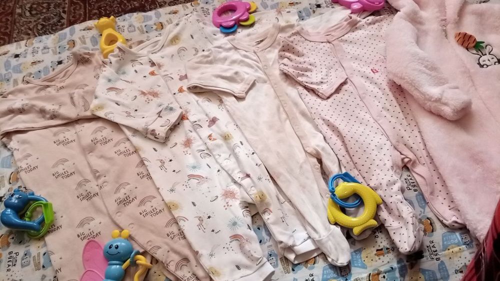 Комбинезоны новорождённых до 6 мес.