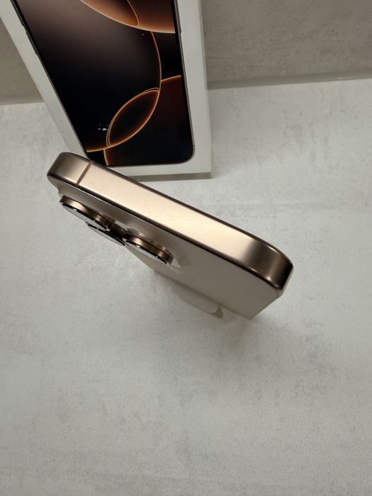 Като Нов! iPhone 16 Pro 256GB Desert Titanium 94% Battery
