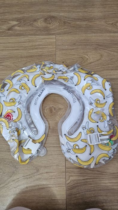 Продам детские вещи