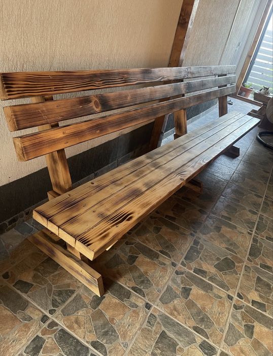Set rustic lemn masiv brad masa + 2 scaune + 2 banci 3500 ron negociabil