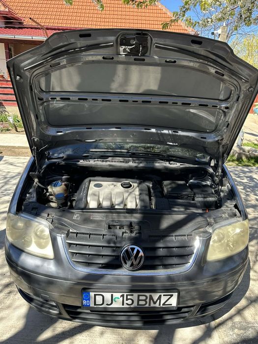 VW Touran 1.9 TDI 2003 | Întreținut | Distributie + Service | Clima
