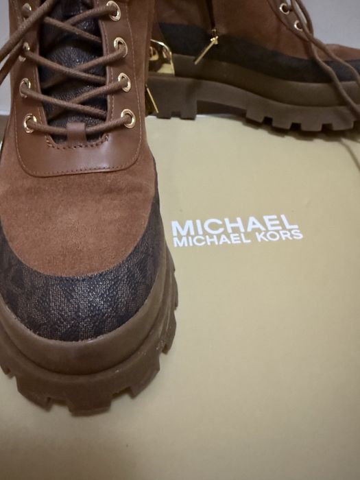 Боти Michael Kors