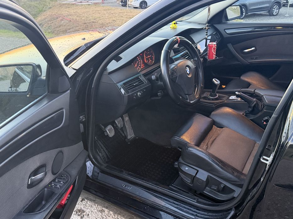Bmw E60 520 facelift