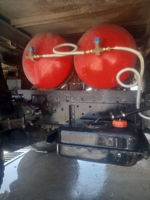 Зил самасвал сотилади холати яхши