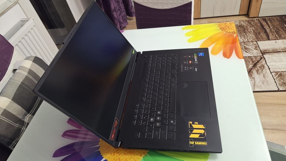 Laptop Gaming Asus TUF F17
