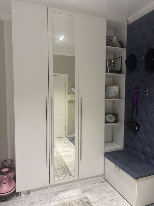 Шкаф для прихожей, Спальный гарнитур в идеальном состоянии!