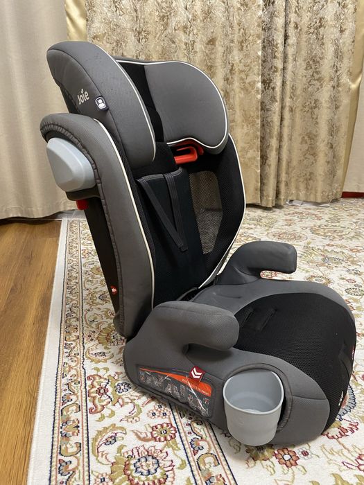 Детское автокресло Joie