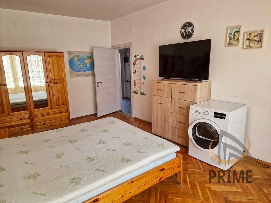 Дава се под наем Тристаен апартамент в Бургас, Център - 74 кв.м за 612 € - Снимка #10