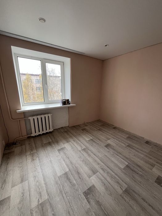 Продам 4-ком квартиру