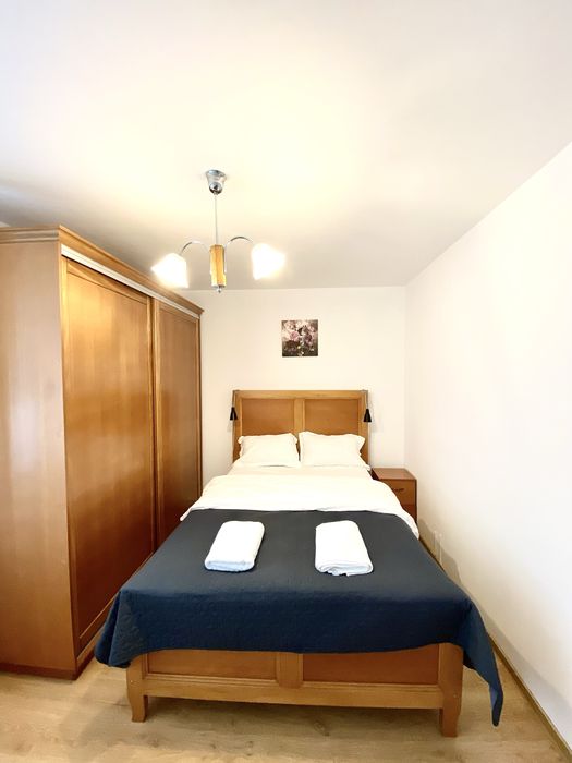 Apartament cu 2 camere de inchiriat (zona Judetean)