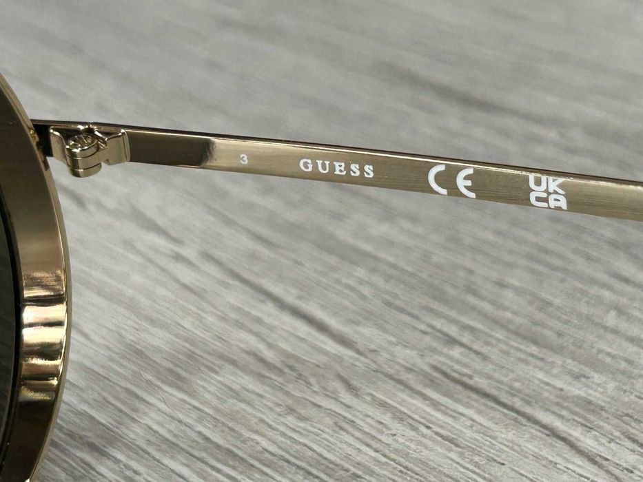 Дамски Слънчеви очила Guess GU7606 32G