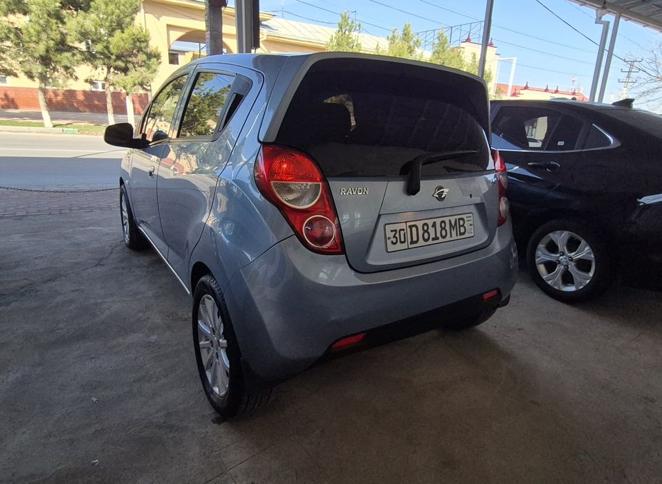 Spark avtomat, Ravon R2 evro