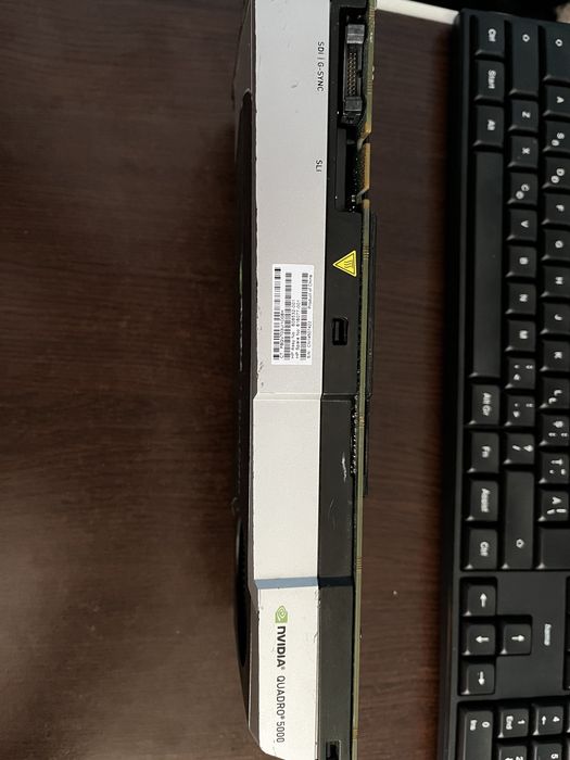 Placa video Nvidia Quadro 5000 gddr5,perfecta pentru gaming de buget