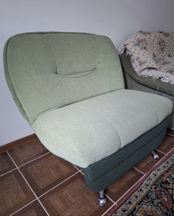 Кресла в отличном состоянии - 1000