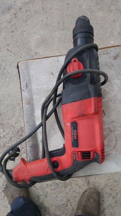 Перфоратор  бытовой универсальный  ТСН