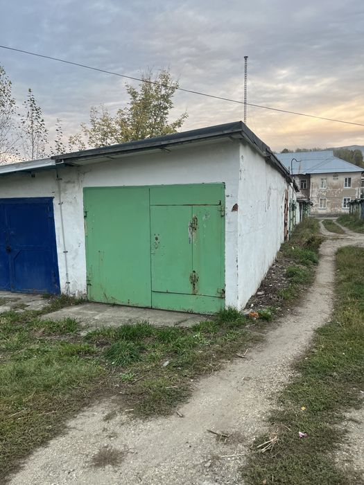 Продам гараж на проспекте