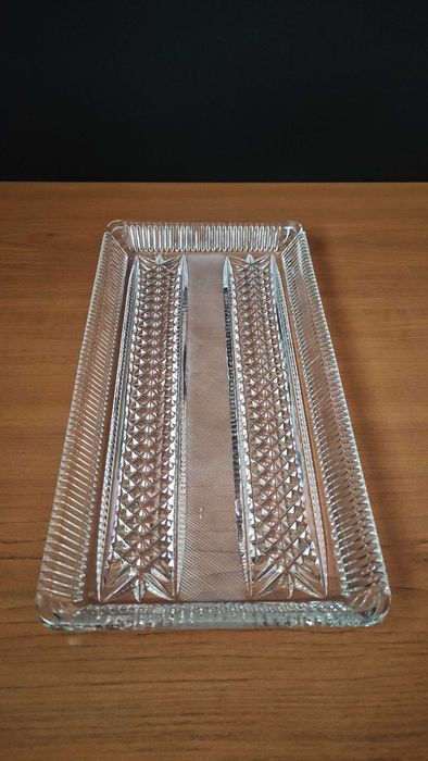 2 кристални плата ръчно гравирани