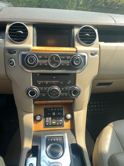 Land Rover Discovery 4 TDV6 HSE