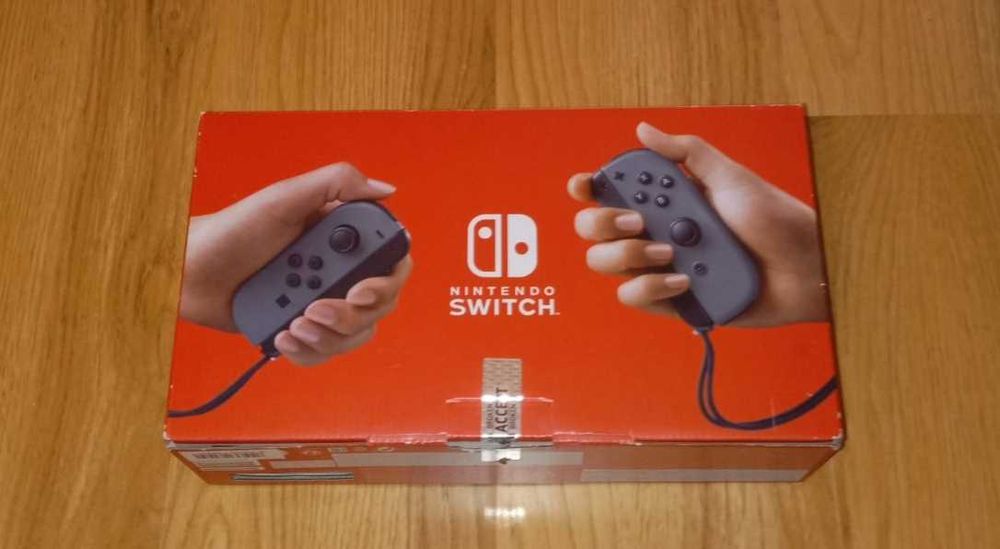Nintendo Switch конзола + Minecraft
