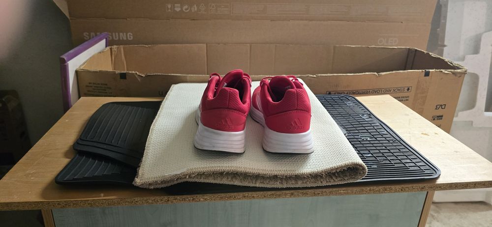 Маратонки"Adidas-44,5"