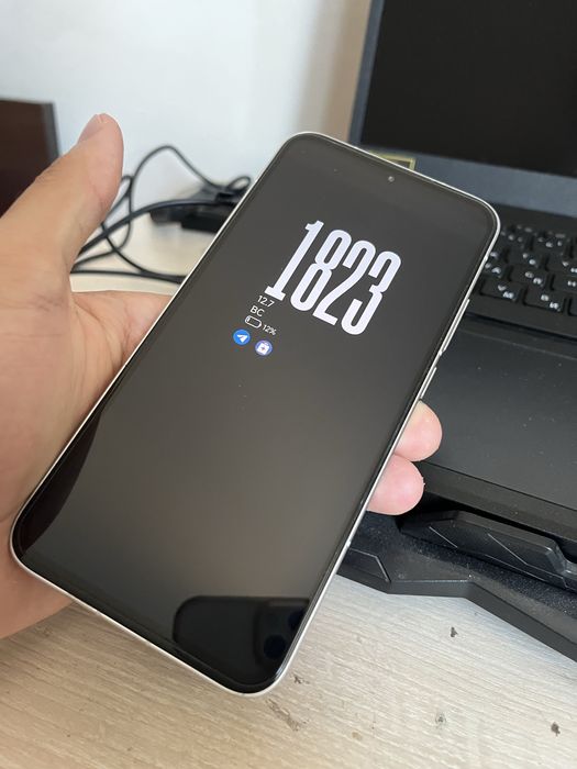 Poco f7 Cyber Silver