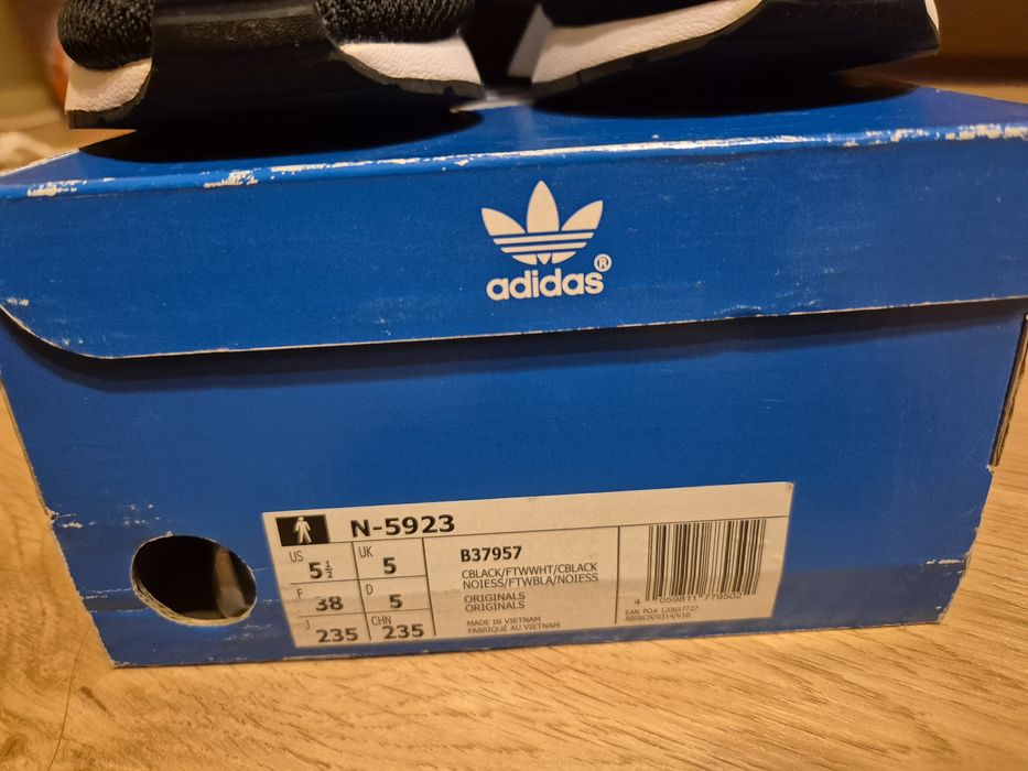 Adidas dama marimea 38