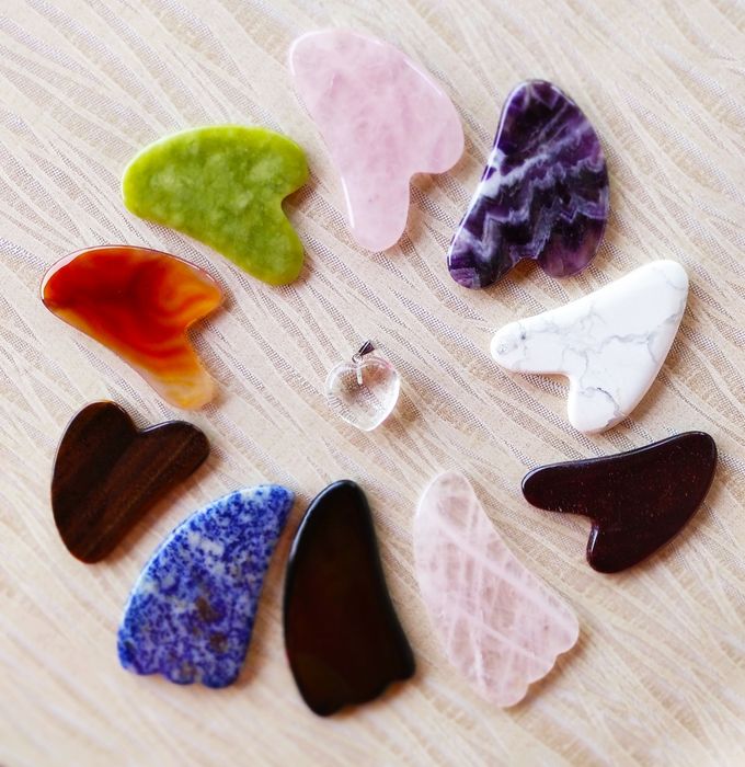 Гуа Ша аметист, нефрит, розов кварц, оникс, карнеол. КОЛЕДА