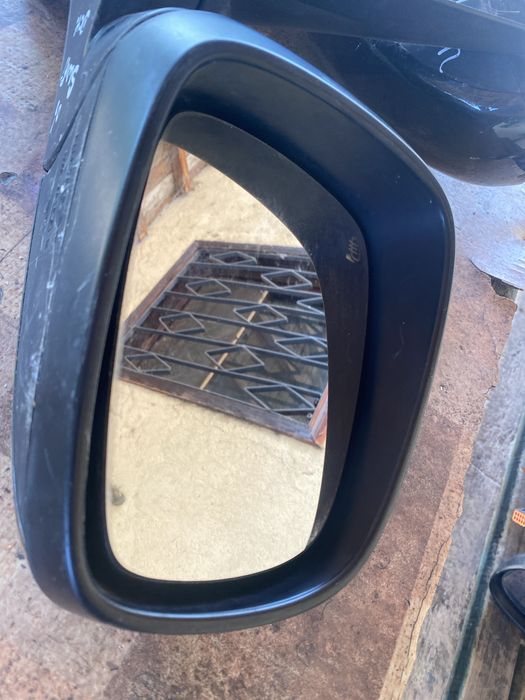 Дясно огледало за сузуки суифт