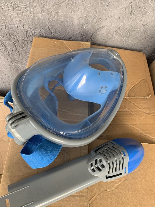 Маска для дайвинга