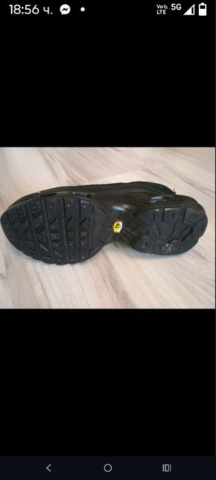 Нови обувки не са обувани