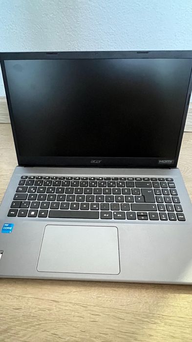 Leptop acer extensa