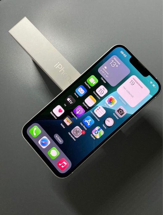Продам iphone 13
