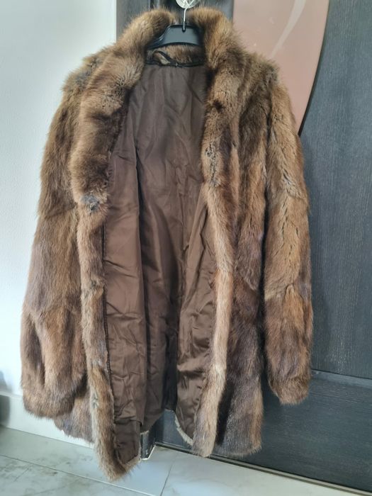 Haina blana naturala Realizata la comanda