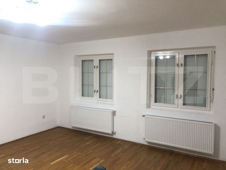Casa 187 mp, teren 3.100 mp, zona Chetani