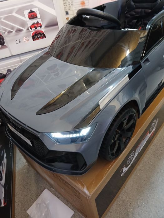 Ново!Промоция!Акумулаторен джип AUDI RS6 Avant GT с меки гуми,кожена седалка 12волта