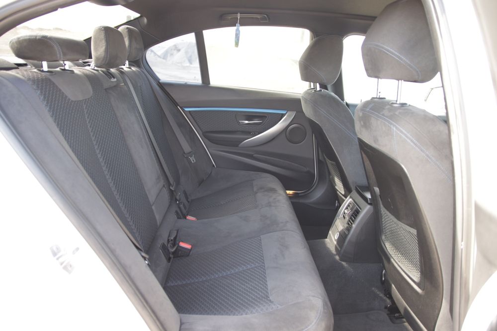 Se Vinde BMW 320D M-PAKET