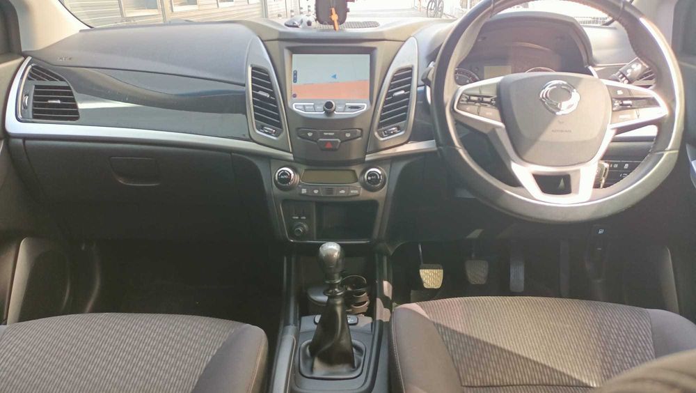 SSANGYONG KORANDO 2018 - Volan pe partea dreapta