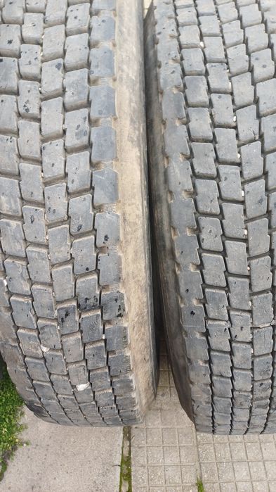 Гуми за камион 10 R 22.5