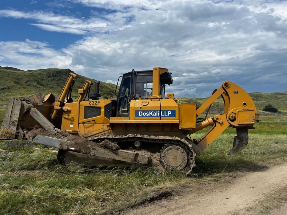 услуги новых бульдозеров SEM