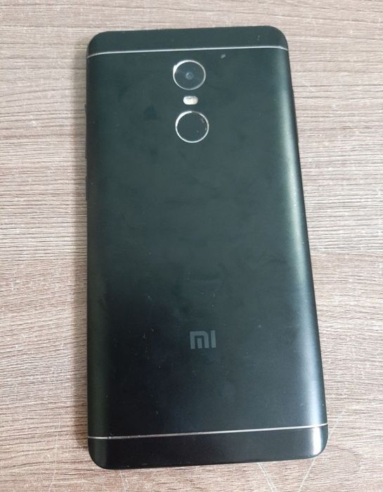 Телефон Xiaomi Redmi Note 4x