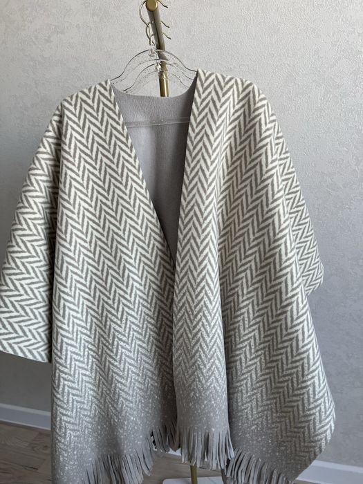 Женские пончо, двухсторонее