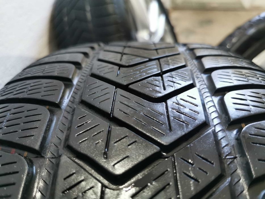 Jante Originale AUDI Q7 / Q5 R 20 cu anvelope de iarna