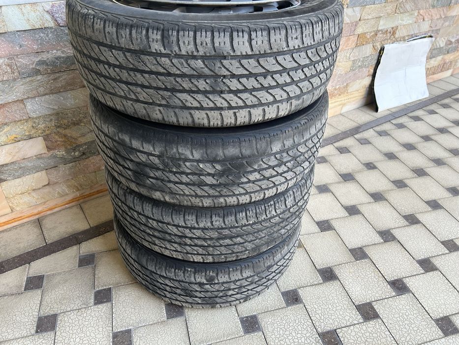 Продается балон + в бонус колпак