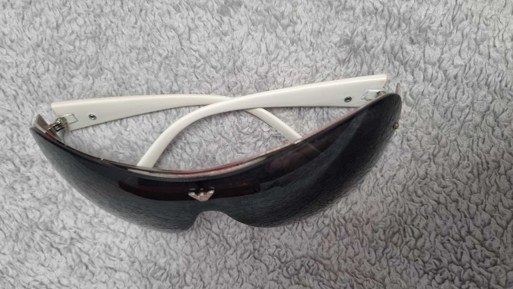 дамски очила армани с лек дефект